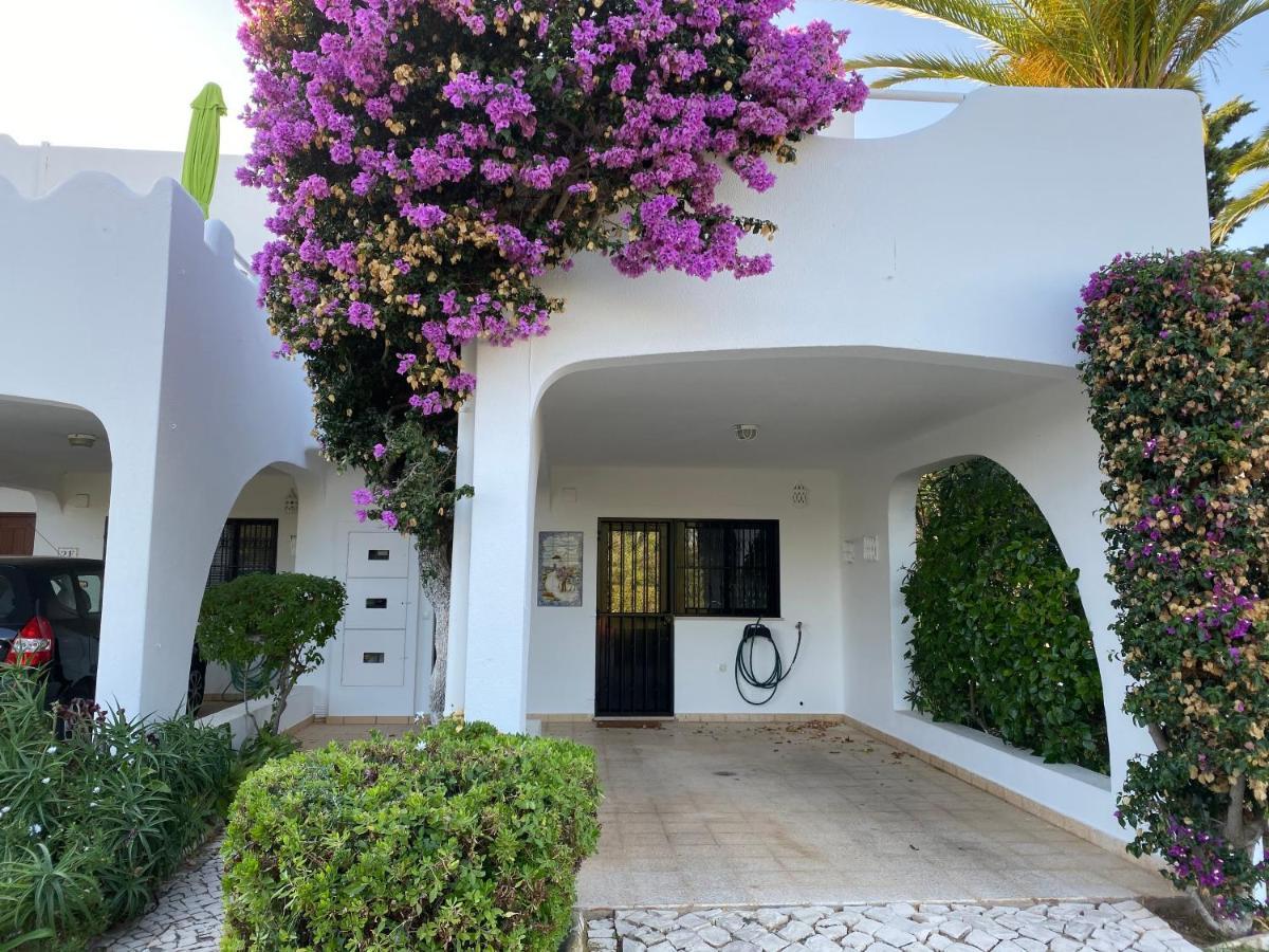 Superb Beach Townhouse At Vila Gaivota Resort Ferragudo (Faro) Exterior foto